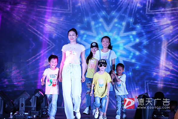 常德市德天廣告有限公司,品牌設(shè)計(jì),活動策劃,影視攝制,廣告設(shè)備租賃,媒體廣告推廣,