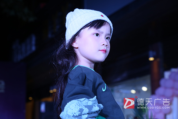 常德市德天廣告有限公司,品牌設(shè)計,活動策劃,影視攝制,廣告設(shè)備租賃,媒體廣告推廣,